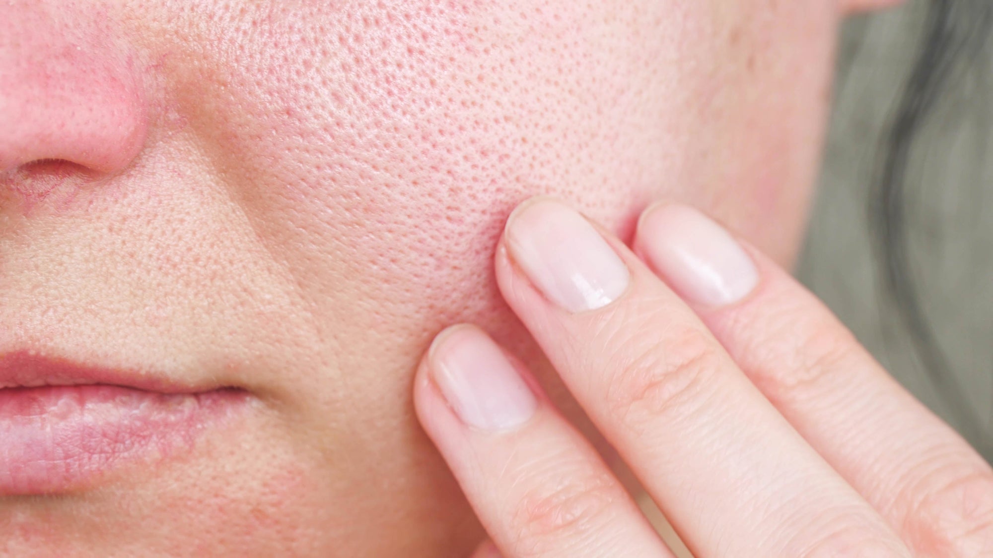 THE TOP 5 THINGS THAT COULD BE DAMAGING YOUR SKIN